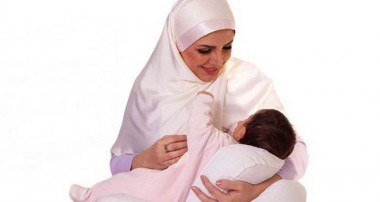 قرآن و نقش تربیتی مادر در خانواده