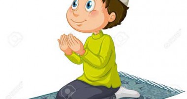 پسری دارم که اول نماز اول وقت می خواند اما کم کم نماز را به آخر وقت و مدتی است که نماز را سبک می شمارد و وقتی به او می گوییم، می گوید من از نماز سودی ندیدم، نمی دانم که چکار کنم تا نتیجه مطلوب بدهد؟